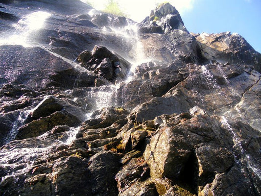 SOGGIORNO AL RIFUGIO LEVI: LA MAGIA DELL'ACQUA